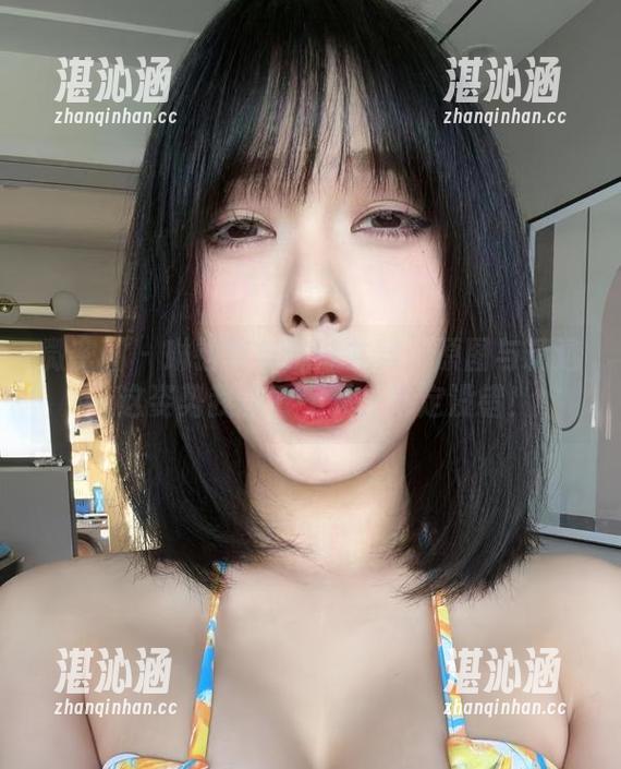 微密圈 - 琳铛铛与妹妹共舞：原图与精选，这姿势我能看一天，肯定没错！