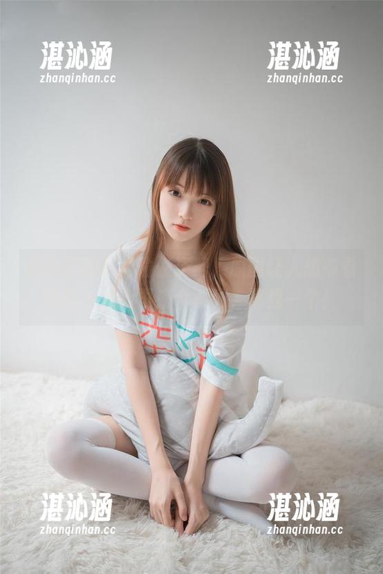 祖木子加持的瑜伽姿势，原图让人想多看几眼，更新再来个系列，算我一个！