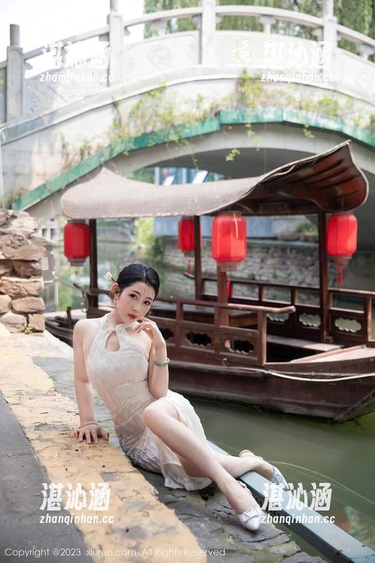 秀人网 - 夏晓Maggy的网盘写真让我想：女神都是怎么做的？