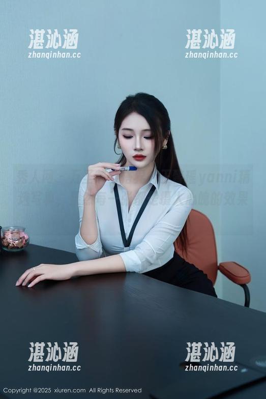 秀人网-王馨瑶yanni 秀人网 - 万圣节穿搭界的王馨瑶yanni精选写真,果然每一张都是摄人心魄的效果!