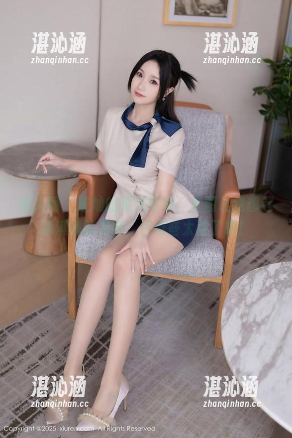 秀人网 - 璀灿的夏天写真，套图让我想起冰淇淋的美好，但有些太甜了吧！