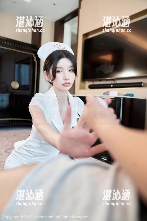 秀人网 - 啊，筱慧icon的作品集——浴缸篇，分享的真不多见啊。