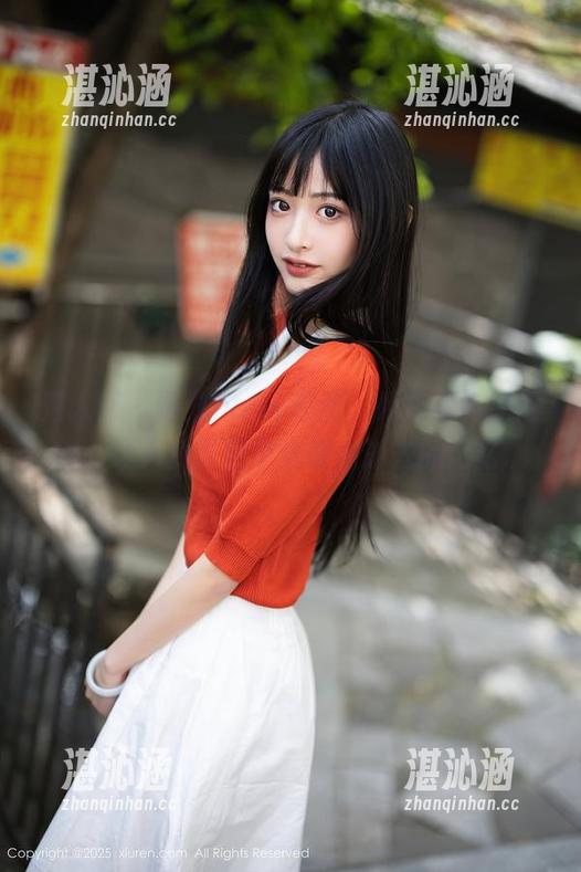 秀人网 - 雨儿baby在此，死库水在线倾倒，让人从原图中读懂点逝去的记忆。