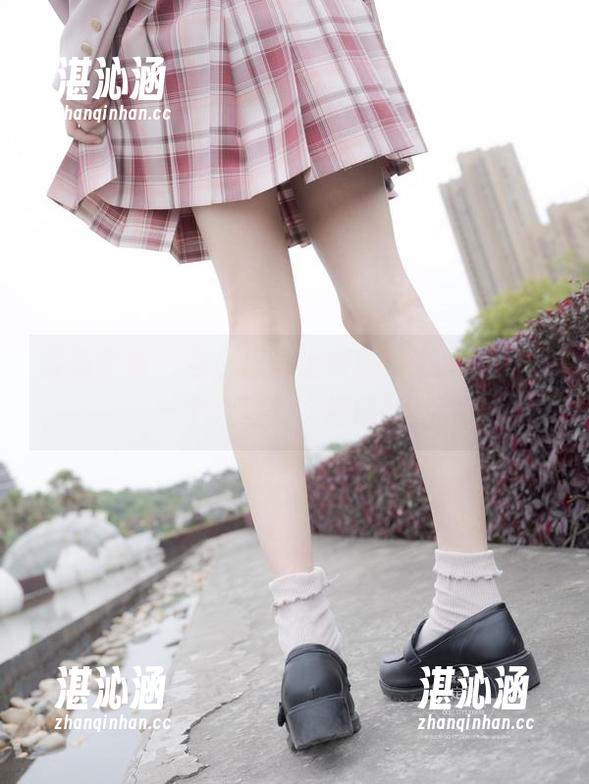 紧急企划 - 当小恩遇上校服：高清合集，一个大写的“尴尬”！
