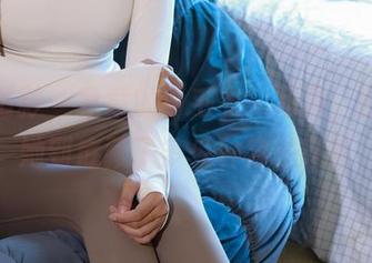 绮梦摄影 – 章章的“毛衣”写真，图集里她到底藏了多少种穿法啊？