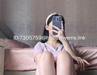 微密圈 – 最新作品集！美邵女Baby在浴缸里的play，你看懂了吗？