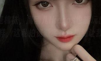哪怕是棉袜，腐团儿Ikaros也能玩出千百种花样，这私拍资源实在有趣到让我捧腹。