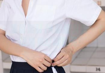 菠萝社 – 谁说定制JK制服只有一个样？王语纯来打破偏见！