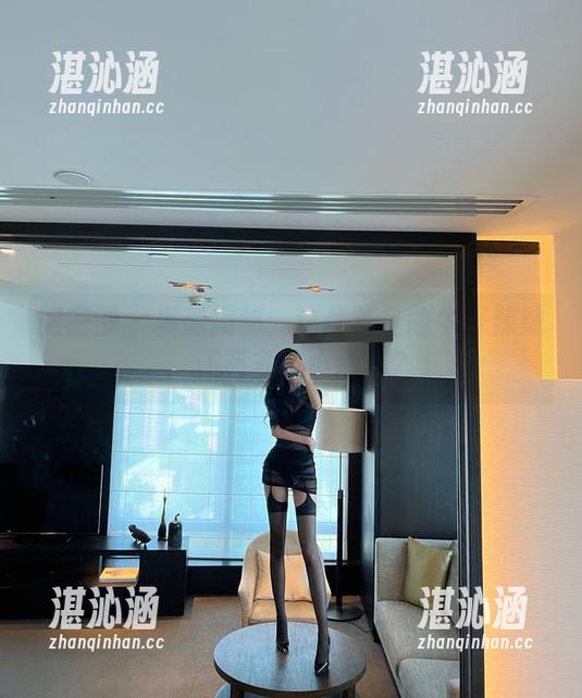 葛征 微密圈 - 资源揭秘:这是葛征版牛仔辣妹,还有多少小心思?