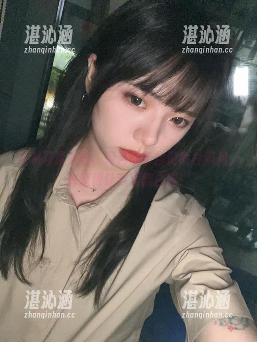 定制写真来啦，闪月半带你游岛村卯月，时髦得让我猛翻白眼！