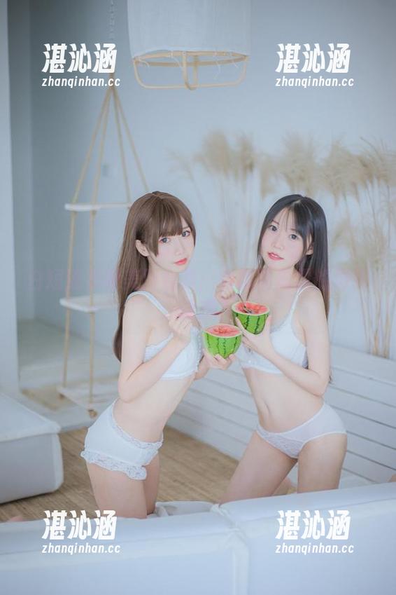 香草喵露露 白短连衣裙美图合集:香草喵露露的清新诱惑